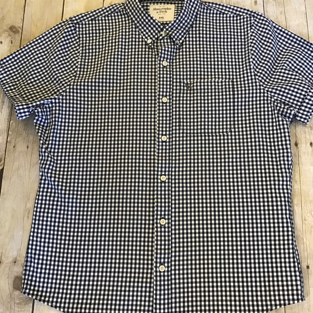 ✨Abercrombie & Fitch NY Short Sleeved Dress Shirt✨ - Picture 2 of 4